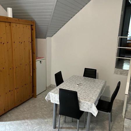 Lunczer Vendégház Kőröshegy Exterior foto